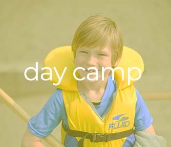 button labeled 'day camp' for navigating to day camp page
